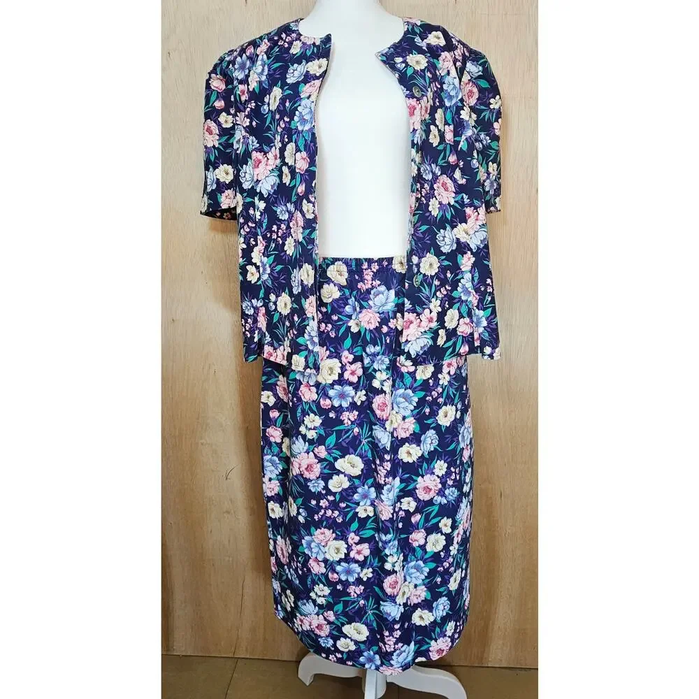 Periwinkle‎ Vintage 80s/90s Navy Blue Floral Skirt Set Made In U.S.A. Size 12